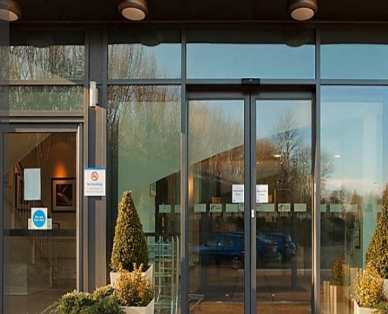 Holiday Inn Express Cambridge Duxford M11 Jct 10 By Ihg Exterior foto